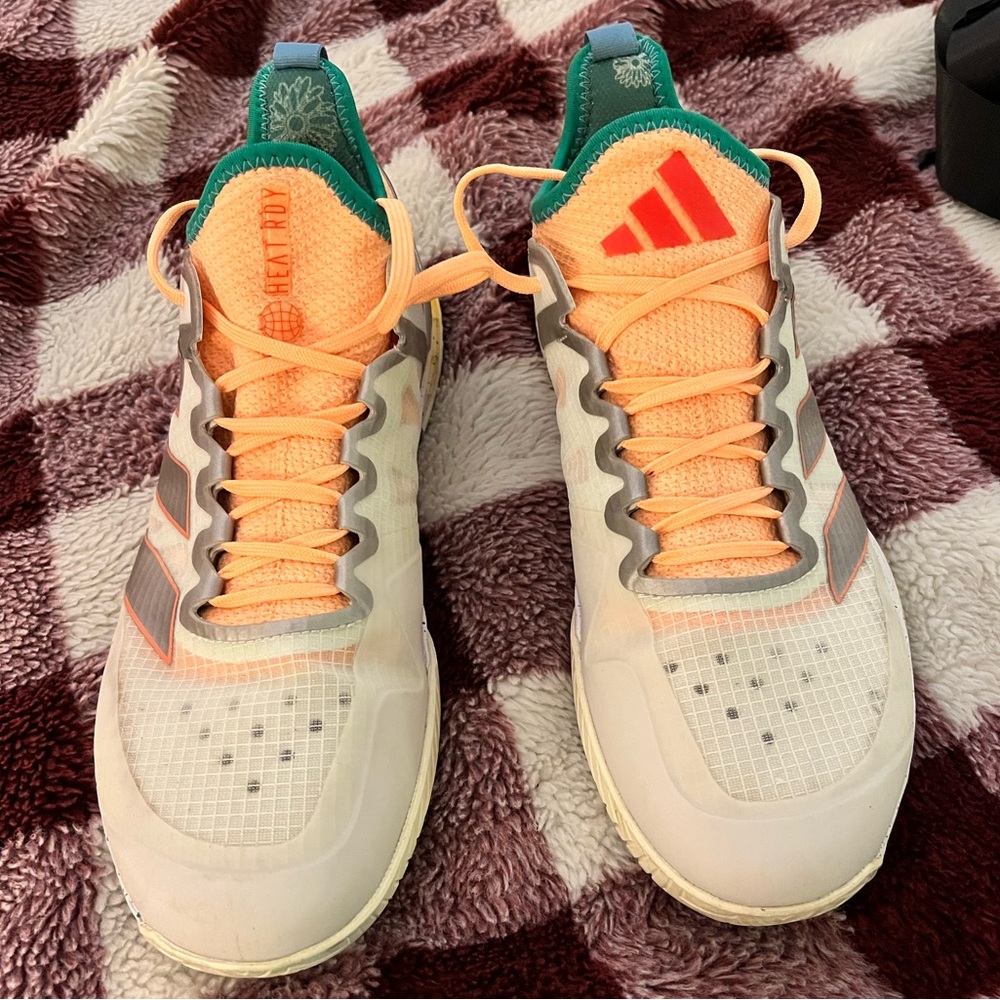 ADIZERO UBERSONIC 4 TENNIS SHOES